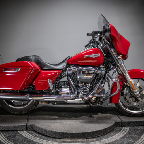 2021 Street Glide® (FLHX) thumb 3