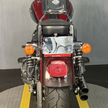 2012  Super Glide® Custom thumb 1