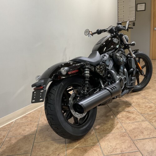 2026 Harley-Davidson® RH975 Nightster® Vivid Black Black Trim thumb 0