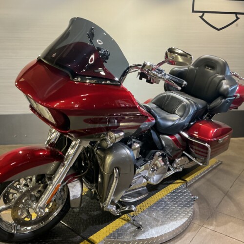 FLTRUSE 2016 CVO™ Road Glide® Ultra thumb 0