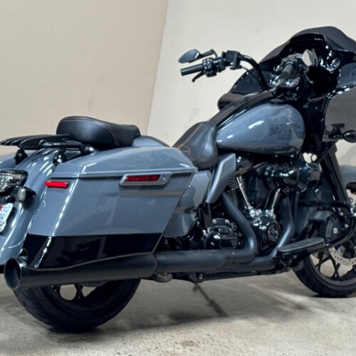 2022 Harley-Davidson® Road Glide® ST Gunship Gray thumb 2