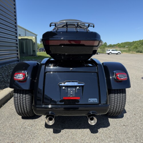 2026 Harley-Davidson® Street Glide 3 Limited FLHLT thumb 0