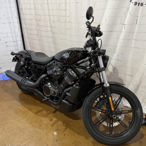 2026 Harley-Davidson® Nightster® Vivid Black Black Trim thumb 1