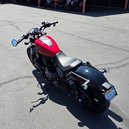RH975 2023 Nightster™ thumb 3
