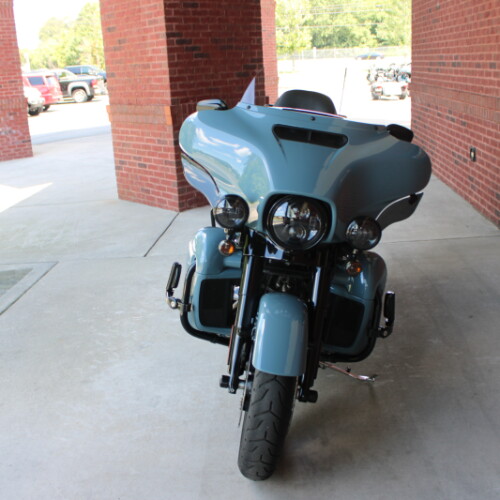 2024 Harley-Davidson® Ultra Limited Sharkskin Blue thumb 0