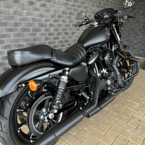 2021 Harley-Davidson® Iron 883™ Black Denim thumb 2