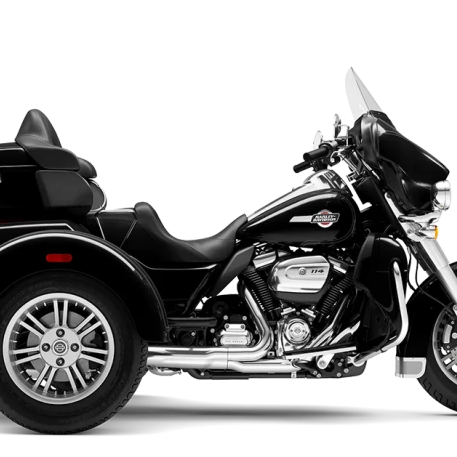 2024 Harley-Davidson® Tri Glide® Ultra Vivid Black thumb 3
