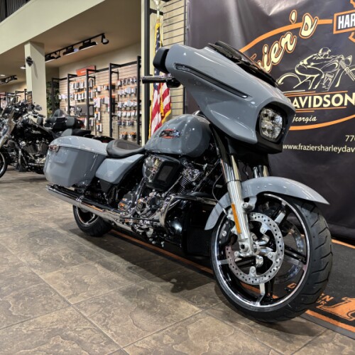2026 Harley-Davidson® Street Glide® DRK BILIARD GRY thumb 2