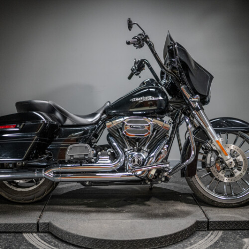 2015 Street Glide® Special (FLHXS) thumb 3