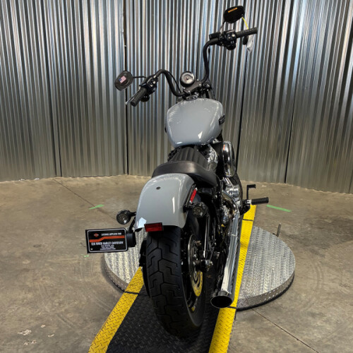 2026 Harley-Davidson® Street Bob® DRK BILIARD GRY thumb 2