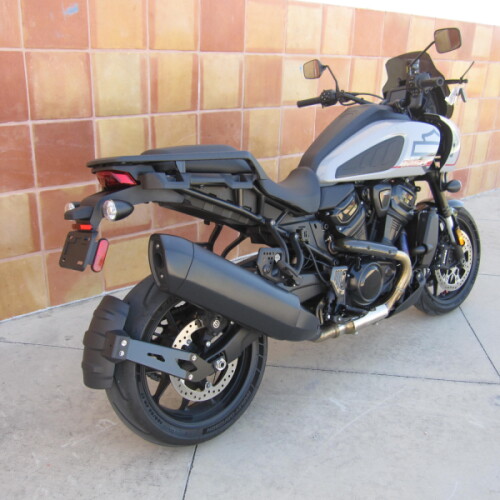 2025 Harley-Davidson® Pan America® 1250 ST Billiard Gray thumb 3
