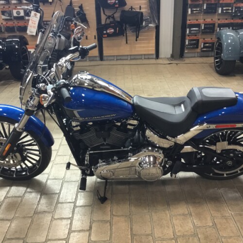 2024 Harley-Davidson® Breakout® 117 Blue Burst thumb 1