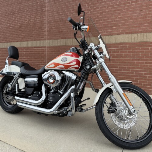 2014 Harley-Davidson® Wide Glide® Two-Tone Morocco Gold Pearl with Flames thumb 3