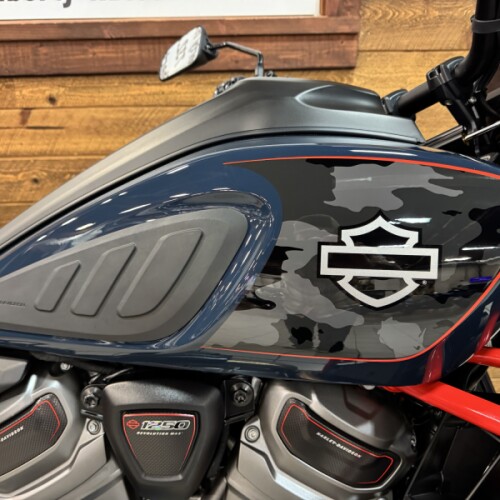 2025 Harley-Davidson® CVO™ Pan America® Carbon Blue RA1250SE thumb 3