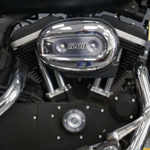 2012 Harley-Davidson® 1200 Custom Black Denim thumb 3