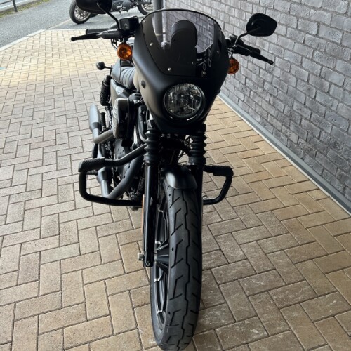 2021 Harley-Davidson® Iron 883™ Black Denim thumb 0