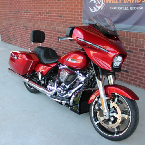 2025 Harley-Davidson® Street Glide® Brilliant Red thumb 2