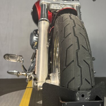 2012  Super Glide® Custom thumb 0