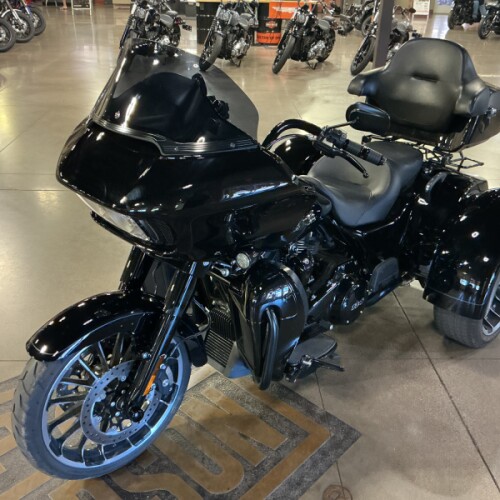 FLTRT 2023 Road Glide® 3 thumb 0