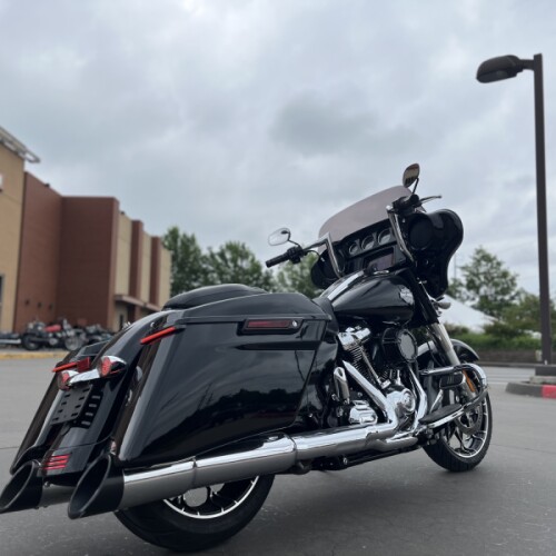 2022 Harley-Davidson® FLHXS Street Glide® Special Vivid Black 667849 thumb 2