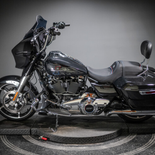 2026 Street Glide® (FLHX) thumb 2