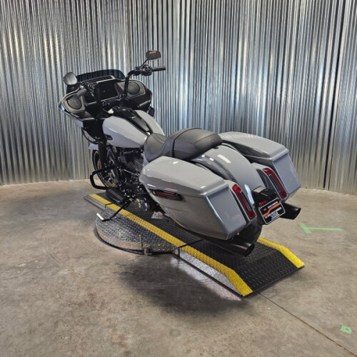 2026 Harley-Davidson® Road Glide® DRK BILIARD GRY thumb 0