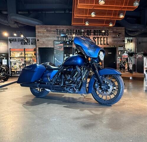 2017 Harley-Davidson® Street Glide® Special
