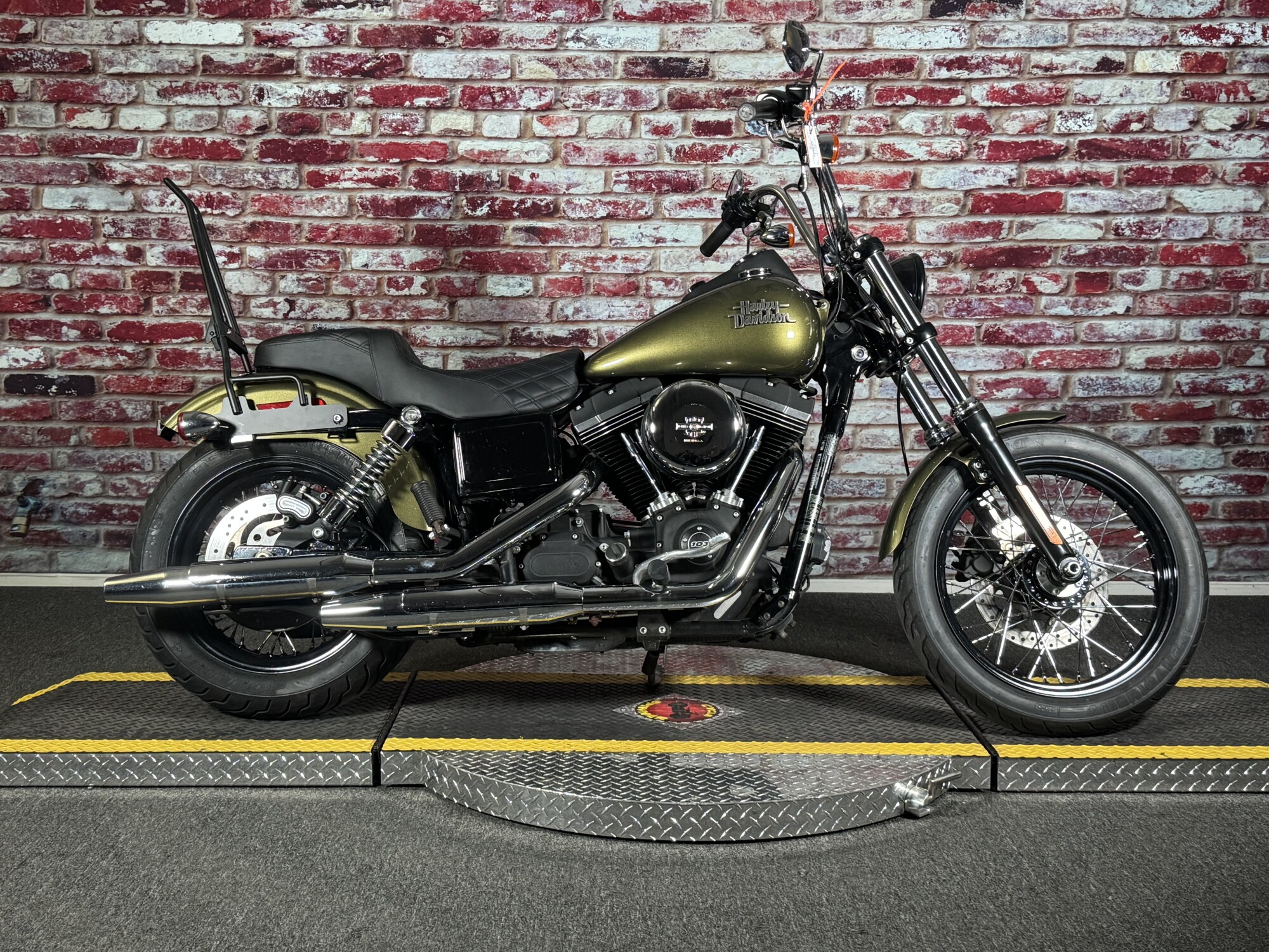 FXDB 2016 Street Bob®