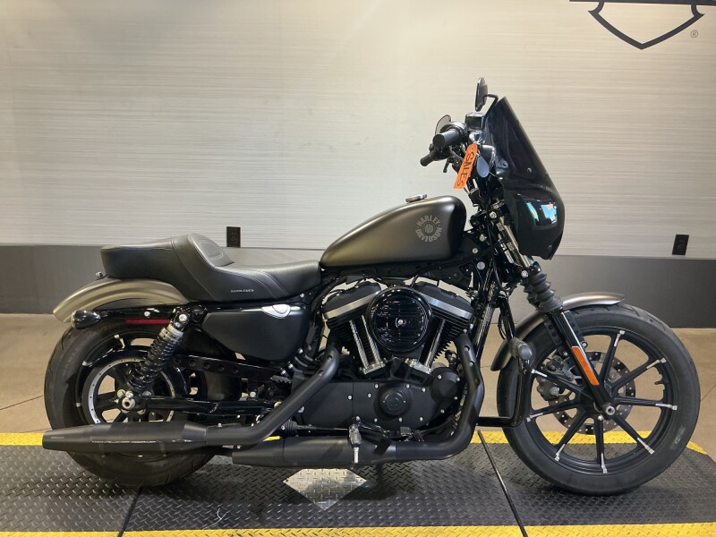 XL 883N 2021 Iron 883™