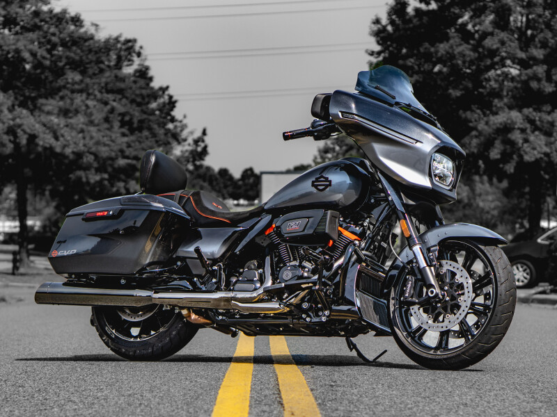 FLHXSE 2025 CVO™ Street Glide™