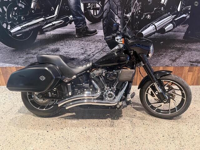 Harley-Davidson® Sport Glide® 2020 FLSB