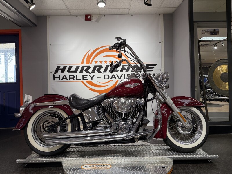 2006 Harley-Davidson® Softail® Deluxe FLSTNI