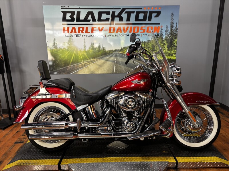 2013 Harley-Davidson® Softail® Deluxe EMBR RED SUNGLO W/ PINSTRIP