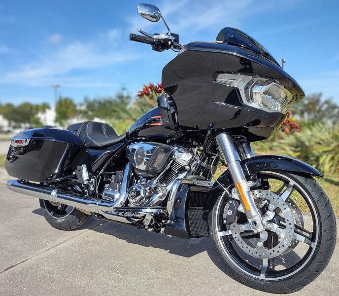 Harley-Davidson® Road Glide™ 2026