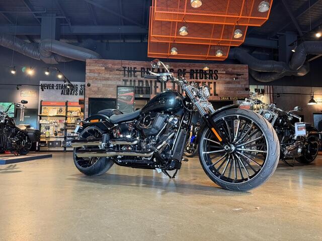 MY26 Harley-Davidson Softail Breakout 117 w/ABS (FXBR) Iron Horse Metallic