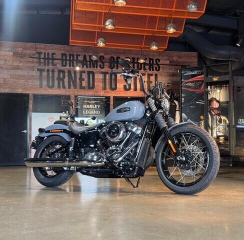 MY26 Harley-Davidson Softail Street Bob 117 W/ABS (FXBB) Dark Billiard Gray