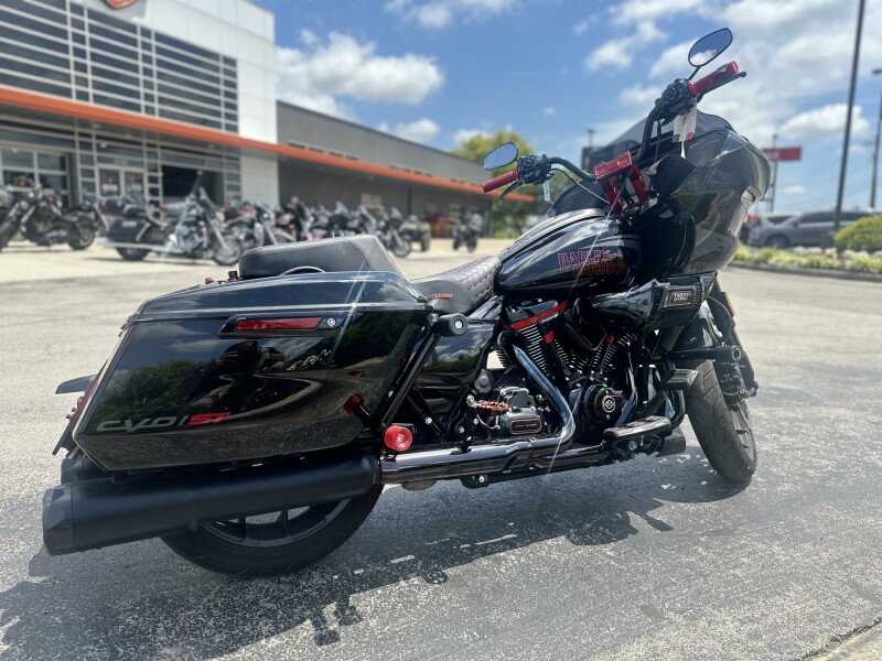 2024 Harley-Davidson CVO Road Glide ST