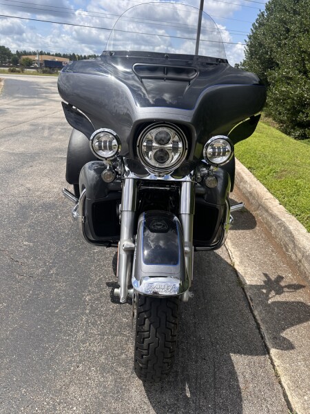 2022 Harley-Davidson® Tri Glide® Ultra | Used Three-Wheel Touring Motorcycle