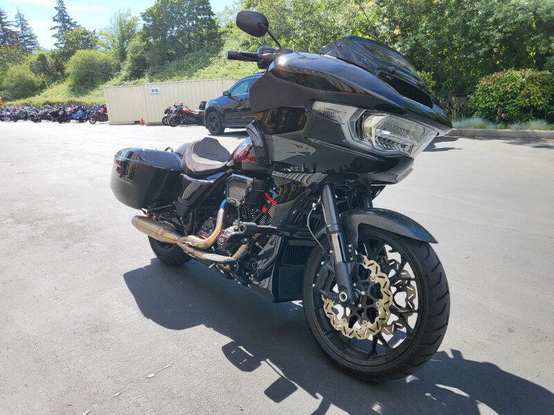 2024 Harley-Davidson® CVO™ Road Glide® ST FLTRXSTSE