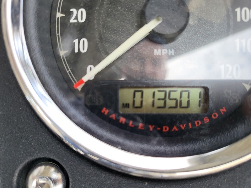 2016 Harley-Davidson® Street Bob® FXDB