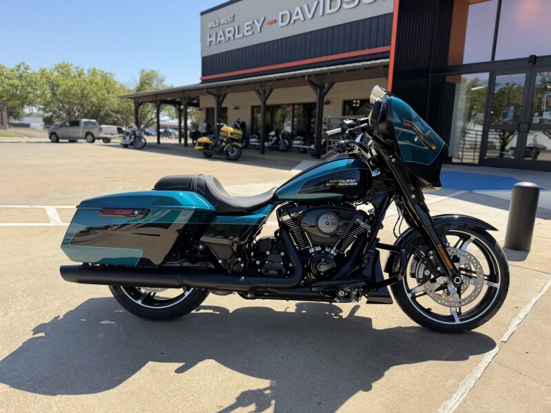 2026 Harley-Davidson® Street Glide® Teal Thunder / Vivid Black Black Trim