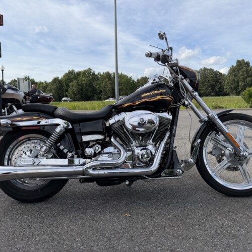 2002 Harley-Davidson® CVO Dyna Wide Glide 3 Black Flame thumb 2