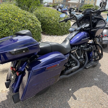 2020 Harley-Davidson® Road Glide® Special ZPHR BLU/BLKGLO W/PINSTRIPE thumb 0