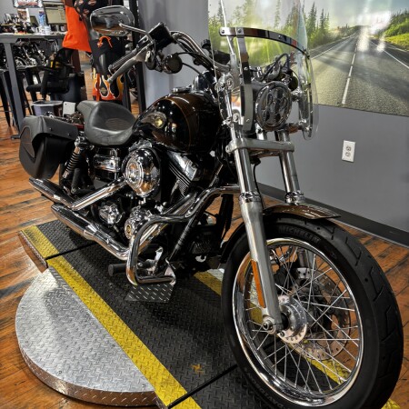 2013 Harley-Davidson® Super Glide® Custom BRONZE/ANN BLK W/ PINSTRIPE thumb 1