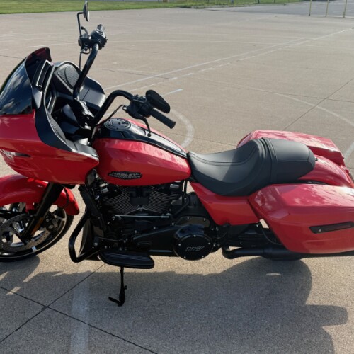 2026 Harley-Davidson® Road Glide® Blood Orange Black Trim thumb 0
