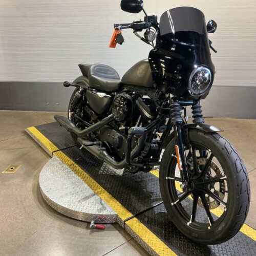 XL 883N 2021 Iron 883™ thumb 3
