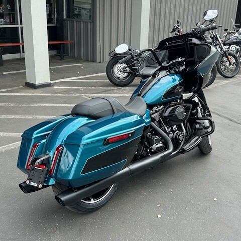 FLTRX 2026 Road Glide® thumb 2