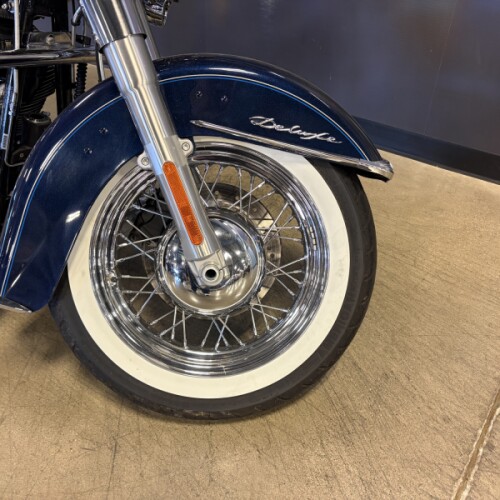  2014 Softail® Deluxe thumb 2