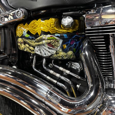 2014 Harley-Davidson® Breakout® BLACK/GOLD thumb 0