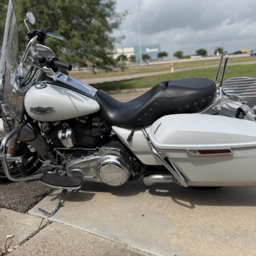 2020 Harley-Davidson® Road King® STNWSHD WHT PRL thumb 0